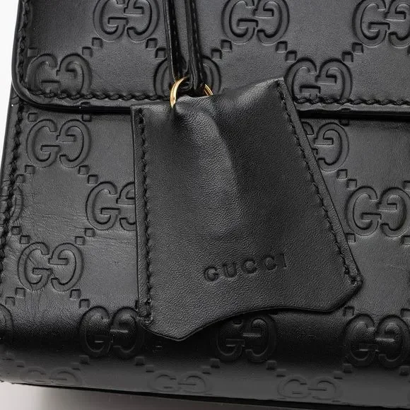 Gucci Guccissima Leather Padlock Medium Shoulder Bag - Picture 9 of 15